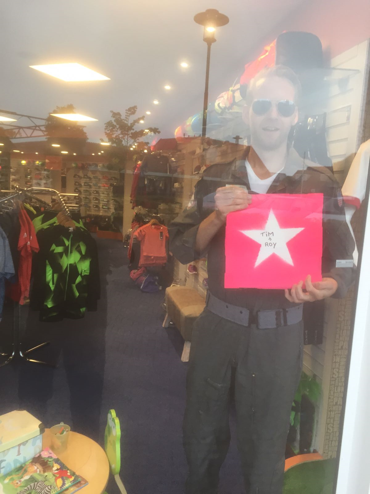 2017 Rich and Famous 1.png